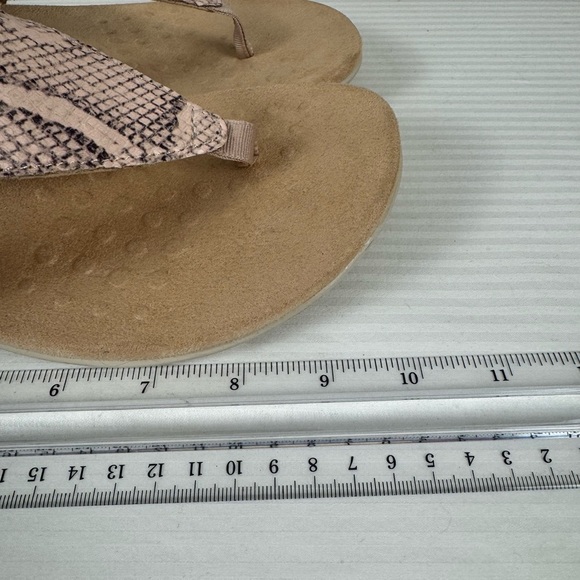 Vionic thong sandal Wanda embossed snakeskin pale blush size 8 - Picture 5 of 11